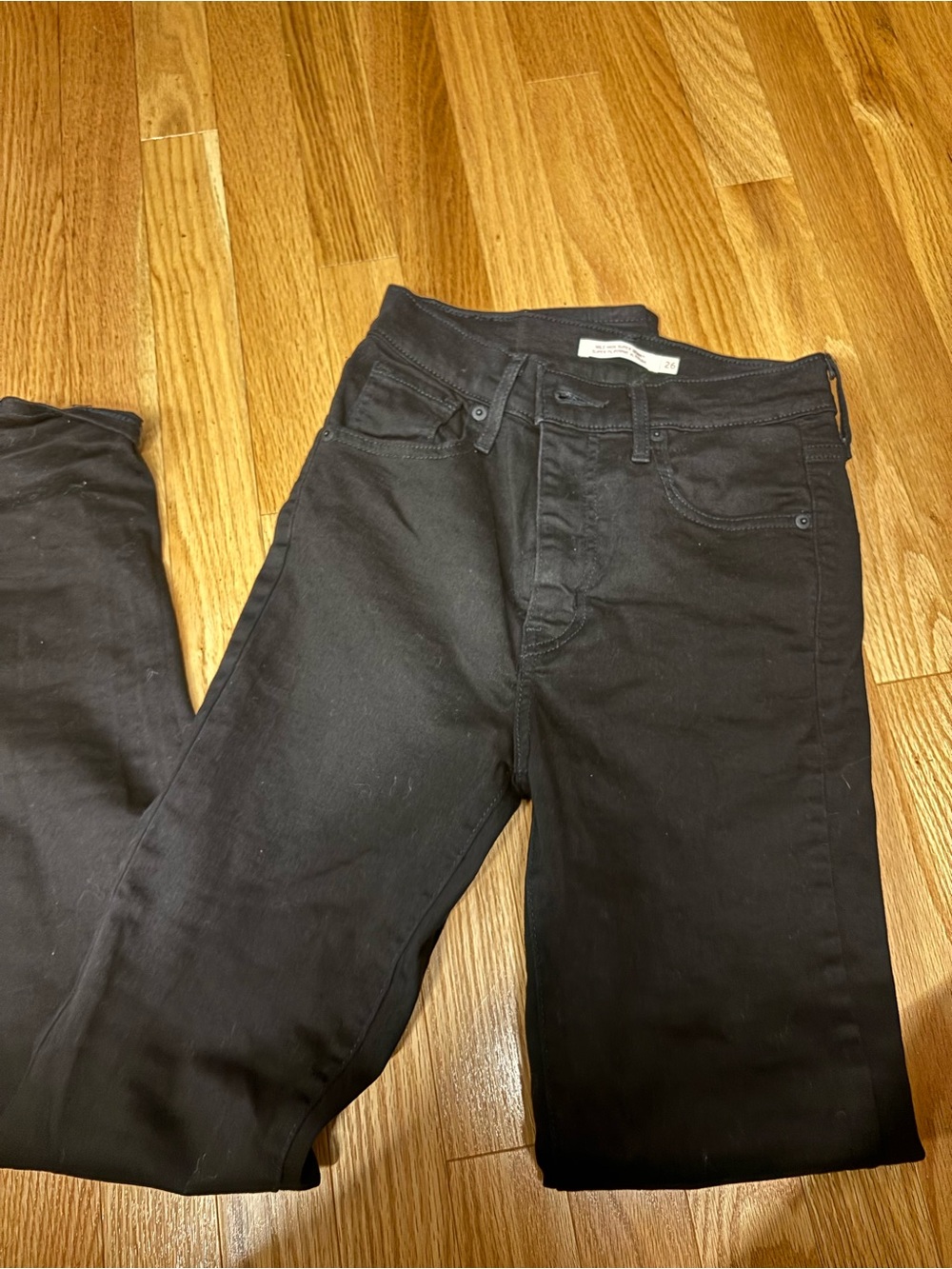 Levi's Women's Skinny Jeans in Black